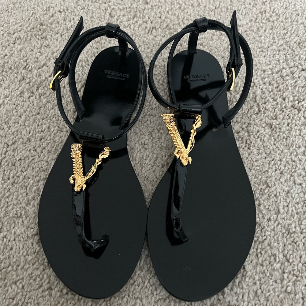 Size 38 Versace Virtus Sandals